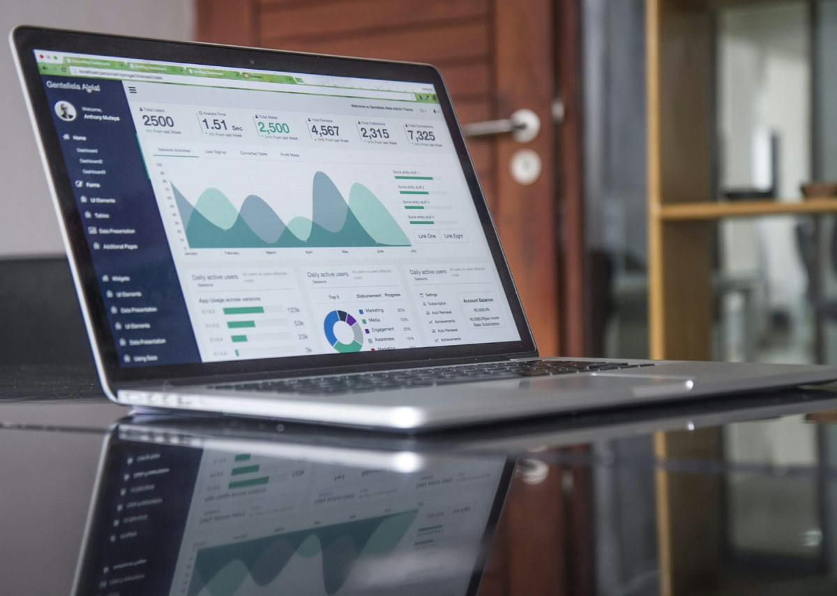 data visualization dashboard laptop